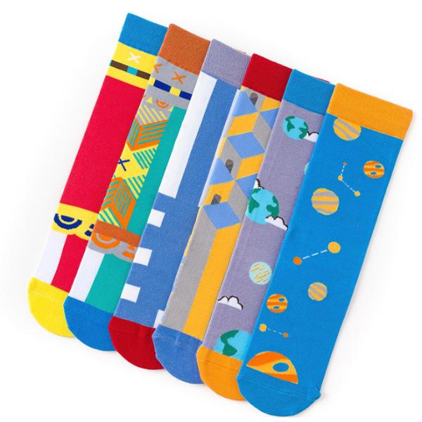 Fashion Women Cotton Socks Novelty Jacquard Logo Casual Teen Tube Happy Dress Socks