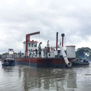 Quality 550mm Discharge Diameter River Dredger Custom Made Hydraulic Dredger for sale