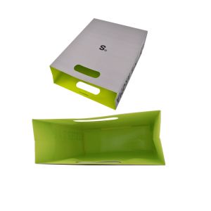 Gift Custom Paper Shopping Bags PP Rope Debossed Print Artpaper 157gram