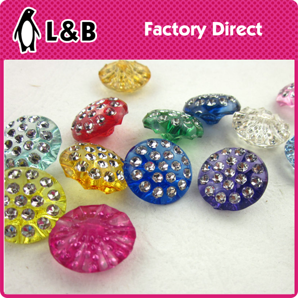 High quality popular beautiful decorative crystal acrylic button