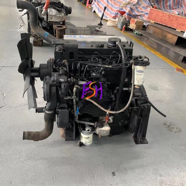 Fuel-efficient 4-cylinder Turbocharged Used Diesel Engine 1004T Per kins Direct Injection