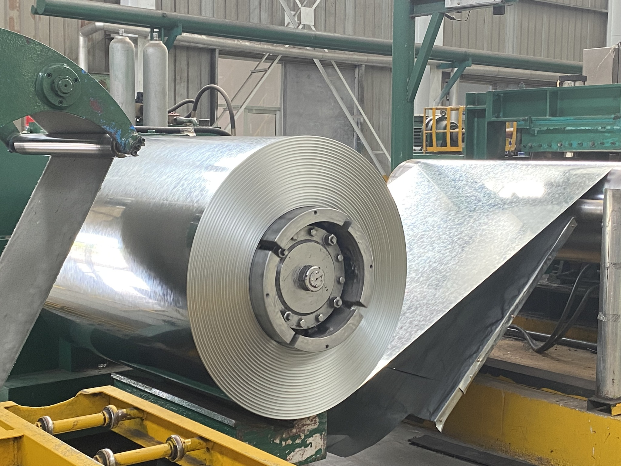 S350gd S450gd Hot DIP Galvanized Steel Coil S550gd Spcc Steel Coil
