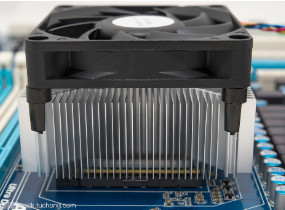 Plastic PBT CPU Fan 12V DC Quiet And Efficient Temperature Control