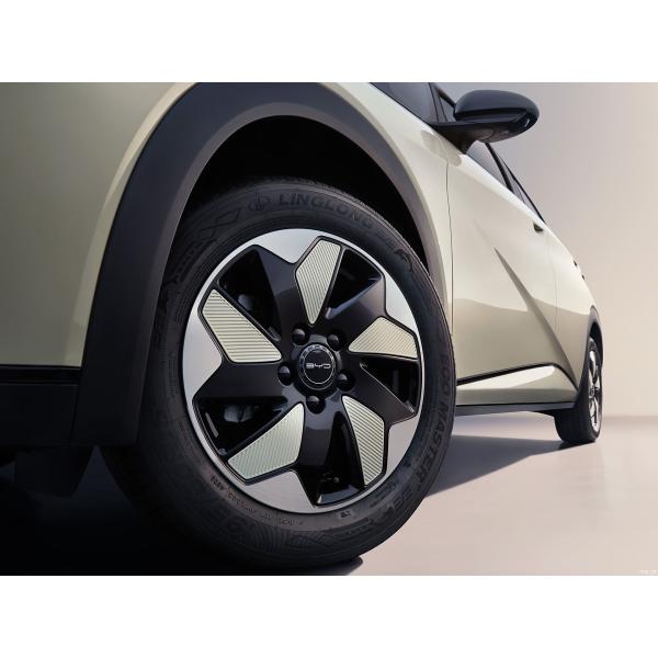 2025 BYD Dolphin, EV range increased to 520KM, configuration upgraded, price unchanged