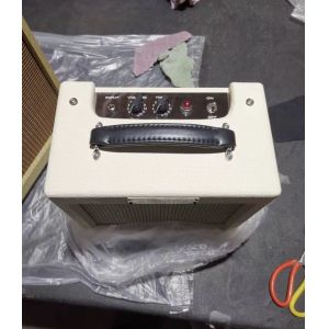 Custom 1*8 Inch Grand Boutique 5W Class A Valve Vintage Style Tweed White Black