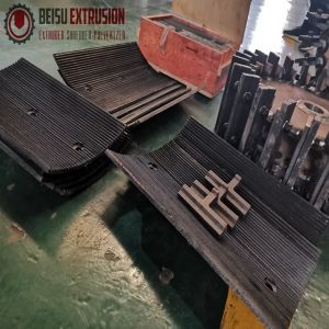 Plastic PVC Pulverizer Miller Rotor Blade With HRC-56-60 Rotary Fixed Knife