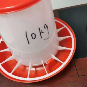 Plastic Poultry Feeder Pan Bucket Water Drinker Farm Equipment Auto 10kg Chicken