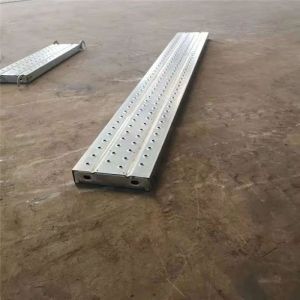 Galvanized Steel Scaffolding Planks with Hooks, Guangzhou Manufacturer