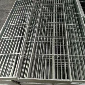 Durable Silver Anti Slip Grating for Outdoor Sidewalks