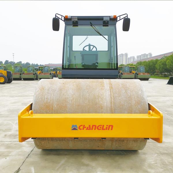 Sinomach Changlin YZ8 Vibrating Compactor Roller 8 Ton Drum Diameter 1200mm