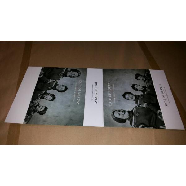 Wholesale customized cardboard magnet gift packing flat folding box with silk ribbon