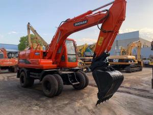 China Doosan DH150 Used Wheel Excavator Moving By Tires on sale