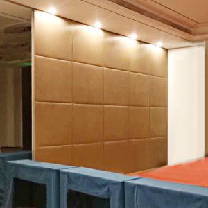 Convention Center Banquet Hall Movable Wall Dividers / Wood Aluminum Wall