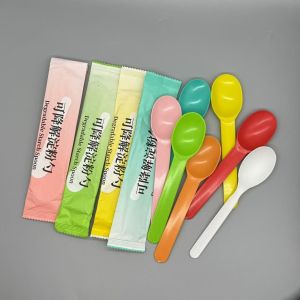 China Disposable PP Plastic Tiny Tasters Spoons Catering Spoons Plastic Tableware on sale