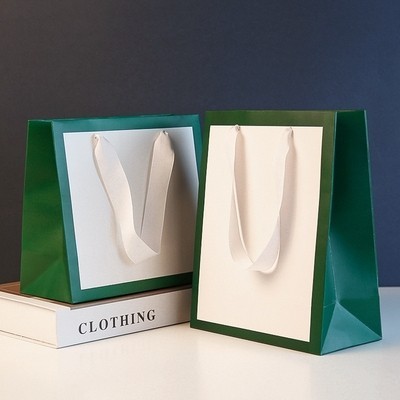 Custom Niche Premium Kraft Paper Gift Bag – Exquisite Handheld Packaging With Gold Foil/UV Printing