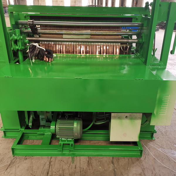 Buy 100m Automatic Roll Drive Shaft Welding Machine Animal Cage Making at wholesale prices