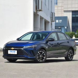 Sedan 5 Seats 5 Doors Car 2023 Chevrolet Captiva Onix Sonic Cruze Hybrid