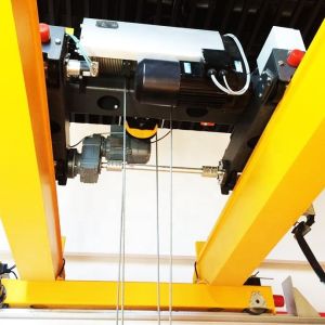High Efficient 120T European Overhead Crane Equipped With C Type Hook