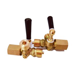 Brass 3 Way Cock Valve With 1/2' Bsp Inside And Outside Threads