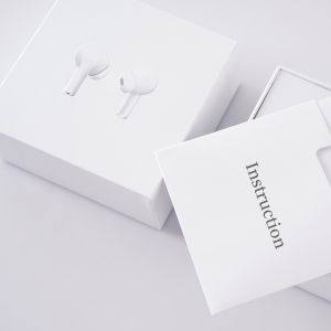 Custom Logo White Bluetooth Headset Packaging Cardboard Box Earphone Package
