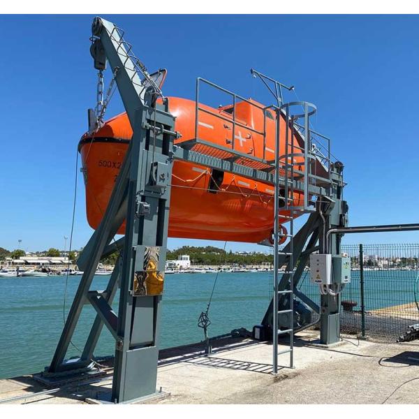 Buy IACS Approved SOLAS 100 Persons GRP Totally Enclosed Lifeboat TEMPSC at wholesale prices