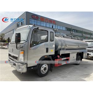 RHD Howo 8000L 10000L Diesel Tanker Truck With Censtar Dispenser
