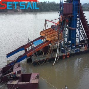 CTD Slot Type Chain Bucket Gold and Diamond Mining Dredger with Hull Dimension