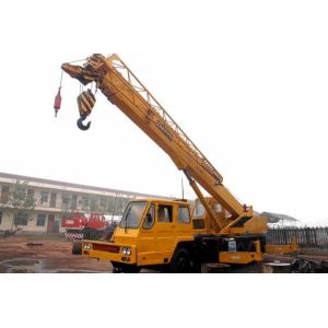 NK250E-V kato 25ton used truck crane