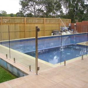 China Laminated Swimming Pool Glass Deck Railing Panels 3600x18000mm on sale