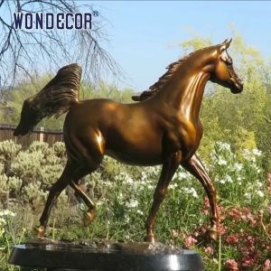 Outdoor Custom Bronze Sculpture 190cm Arabian Horse Sculpture