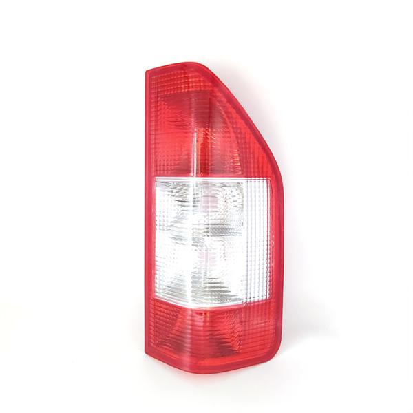 SQCS Auto Parts Tail Lights Rear Lamps 0008261556 for Sprinter Van 901 902 903 904