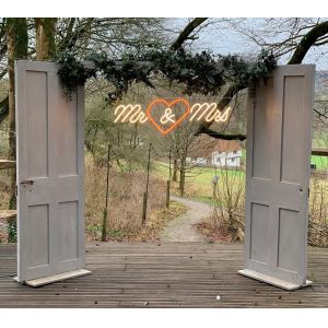 Sitting Party Neon Lighted Sign 8mm 60cm PS Backboards