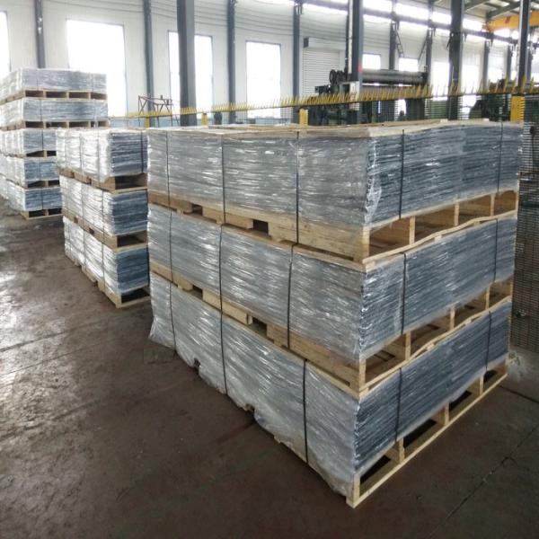 358 high security wire fence 12.7mm x 76.20mm diameter 3.00mm/4.00mm powder coated RAL 9001