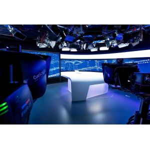 High Density Commercial Hd Led Display With Color Light System 1.67mm