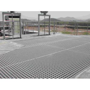 6mm Cross Bar Size Industrial Steel Grating Good Ventilation Twist Steel Raw