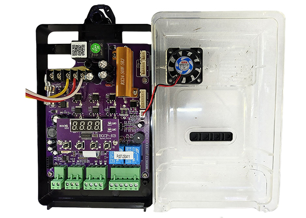 Yellow Steel Boom Barrier for Parking Lots with 2-Year Warranty