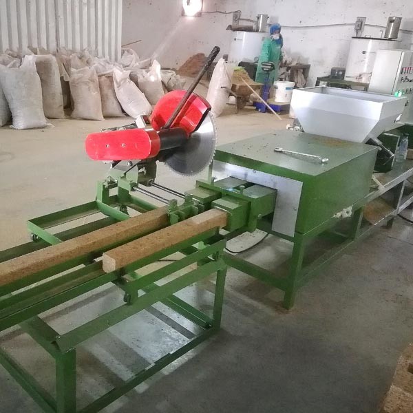 Buy Hot Press Wood Pallet Feet Sawdust Block Machine at wholesale prices