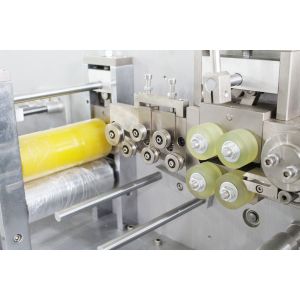 Hot sale dust face mask making machine With High Efficiency