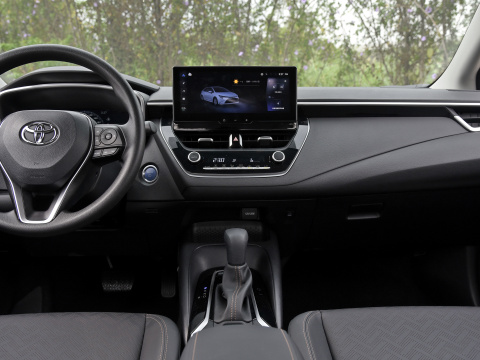 20202021 2022 Toyota Leling Dual Engine E Electric Car Large Capacity Left Hand Drive