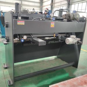 CNC Hydraulic Guillotine Shear Machine Advanced Configuration QC12K-4*2500