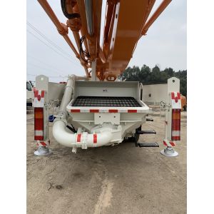 Diesel Power 300kw Used Concrete Pump Truck 49M Hydraulic Engineering