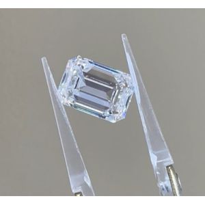 China Jewelry Production Lab Grown Diamond CVD Emerald Cut 2-33 Carat DEF VS-VVS2 IGI Certified on sale