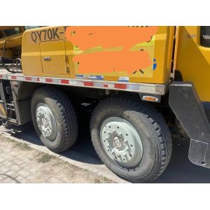 Heavy Machinery 2013 Xg Used Truck Crane with ISO9001 Certification and 4 Shafts
