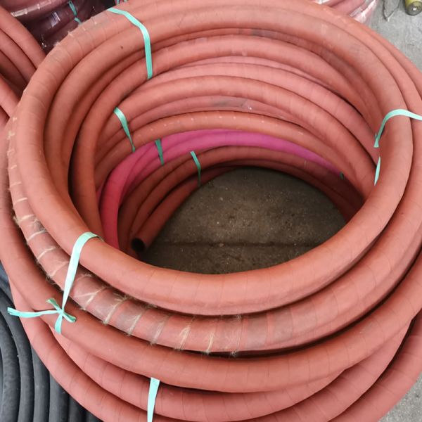 Steam Delivery Hose Smooth Flow Performance Superior Flexibility Lightweight Design