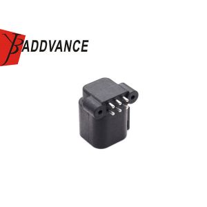 ATF13-6P-BM13 Borad Mount Header Right Angle 6 Pin Automotive Amphenol Connector