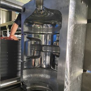 Pet Bottle Blow Moulding Machine with 200mm Neck Diameter and Online Support