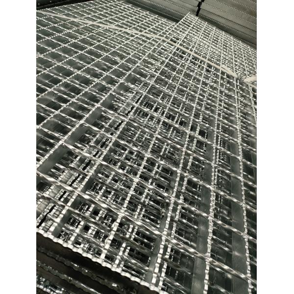 Buy 10mm Galvanized Surface Serrated Steel Grating Durable 12mm Flat Bar at wholesale prices