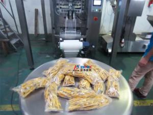 Quality Screw Packaging Machines with multi head weigher PE bag 1KG /Intermittent bagmaker VFFS 620 for sale