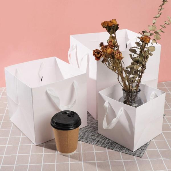 Foldable Strong White Flat Bottom Costume Clothing Jewelry Gift Shopping Cardboard Box Paper Bags