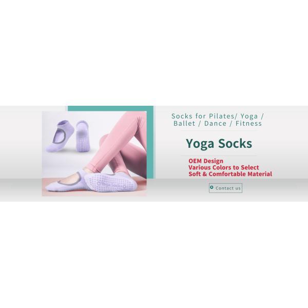 Knitting Comfortable Anti Slip Yoga Grip Socks , Non Slip Pilates Socks Customized Size